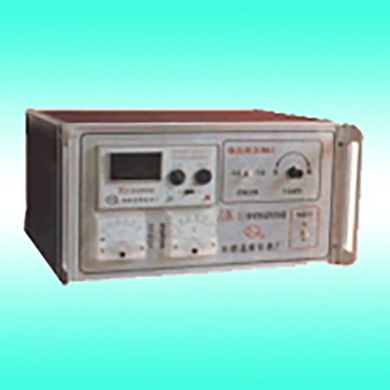 台式(shì)成套控(kong)制箱